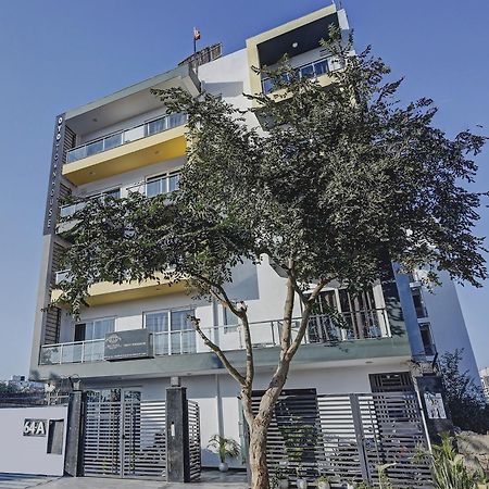 Super Townhouse Tipsyy Near Bestech Central Square Mall Gurgaon Zewnętrze zdjęcie