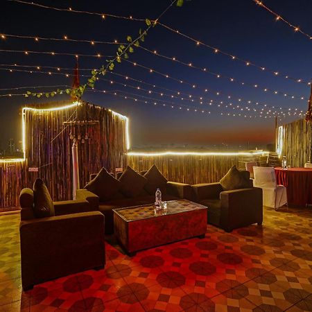 Super Townhouse Tipsyy Near Bestech Central Square Mall Gurgaon Zewnętrze zdjęcie