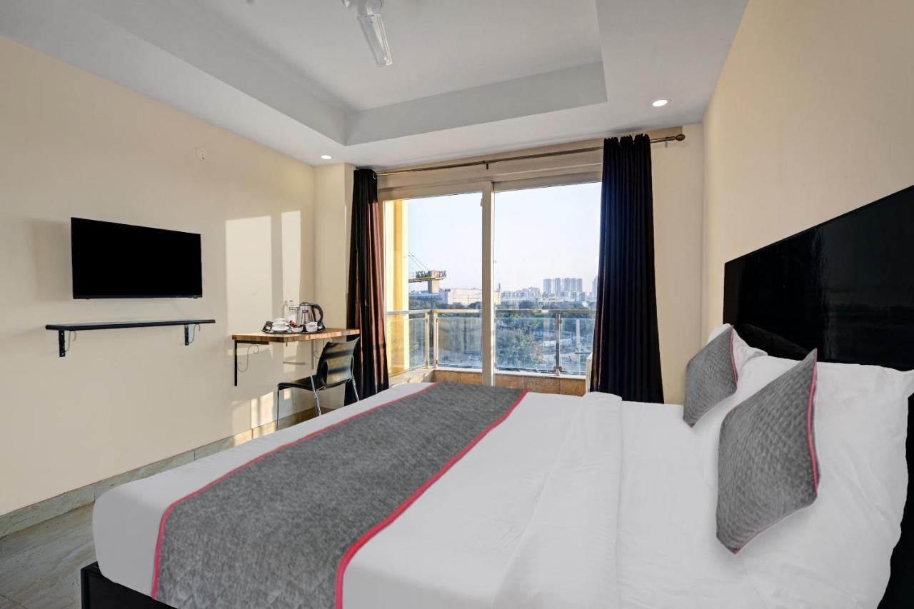 Super Townhouse Tipsyy Near Bestech Central Square Mall Gurgaon Zewnętrze zdjęcie