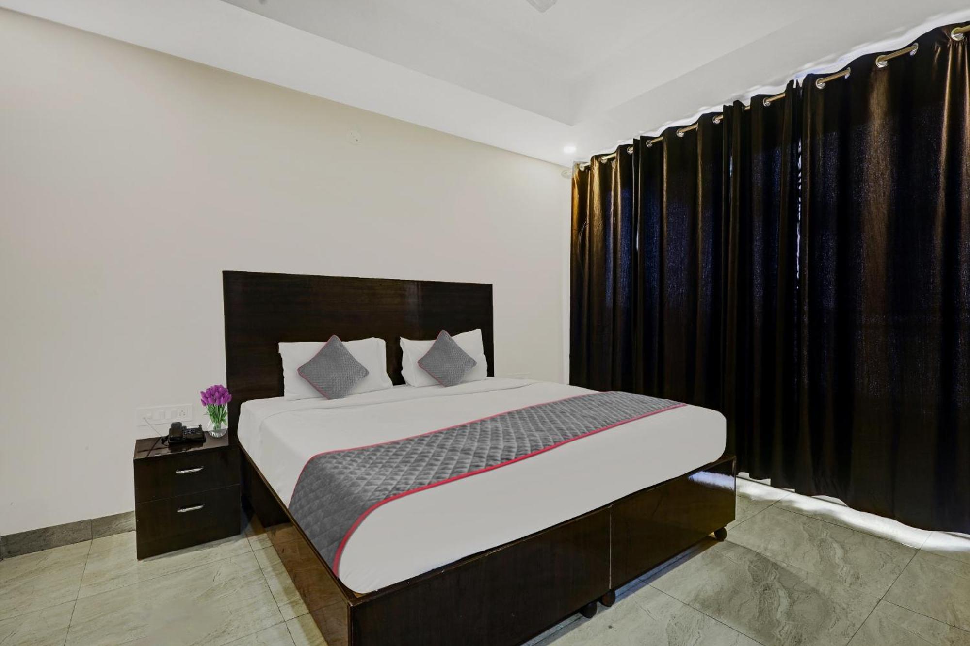 Super Townhouse Tipsyy Near Bestech Central Square Mall Gurgaon Zewnętrze zdjęcie