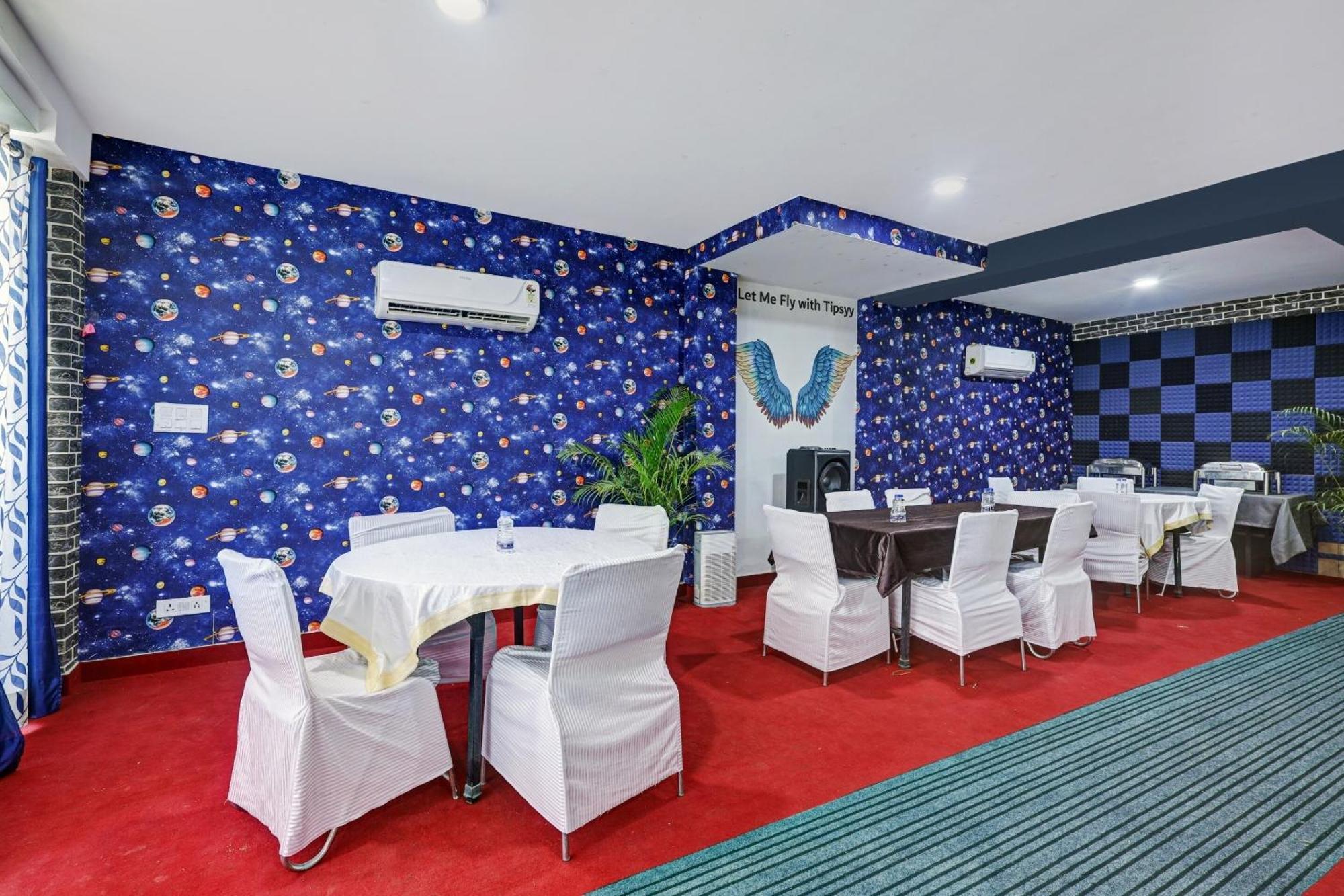 Super Townhouse Tipsyy Near Bestech Central Square Mall Gurgaon Zewnętrze zdjęcie